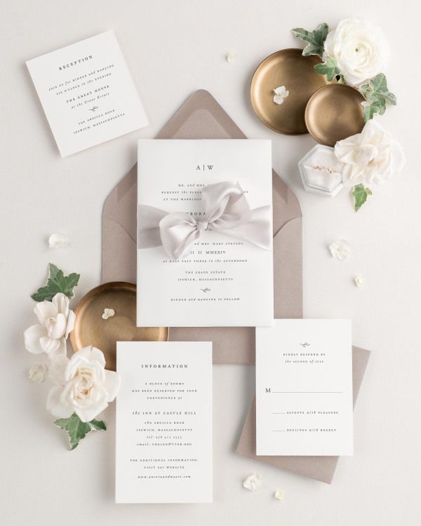 Wedding invitations with silk ribbon in light brown envelope