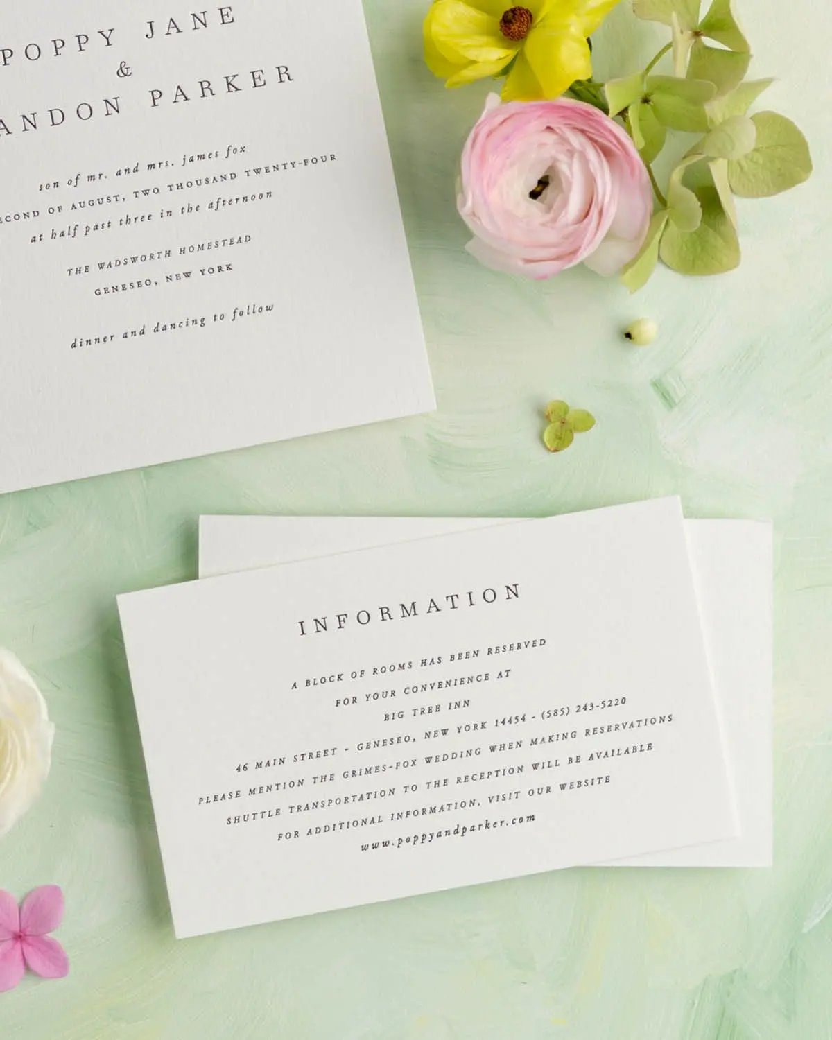 Poppy Large Enclosure used as an Accommodations Card