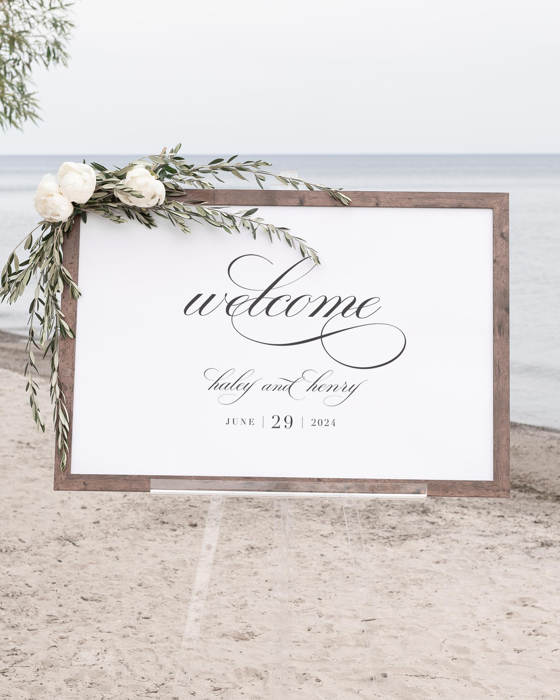 Haley Welcome Signs | Shine Wedding Invitations