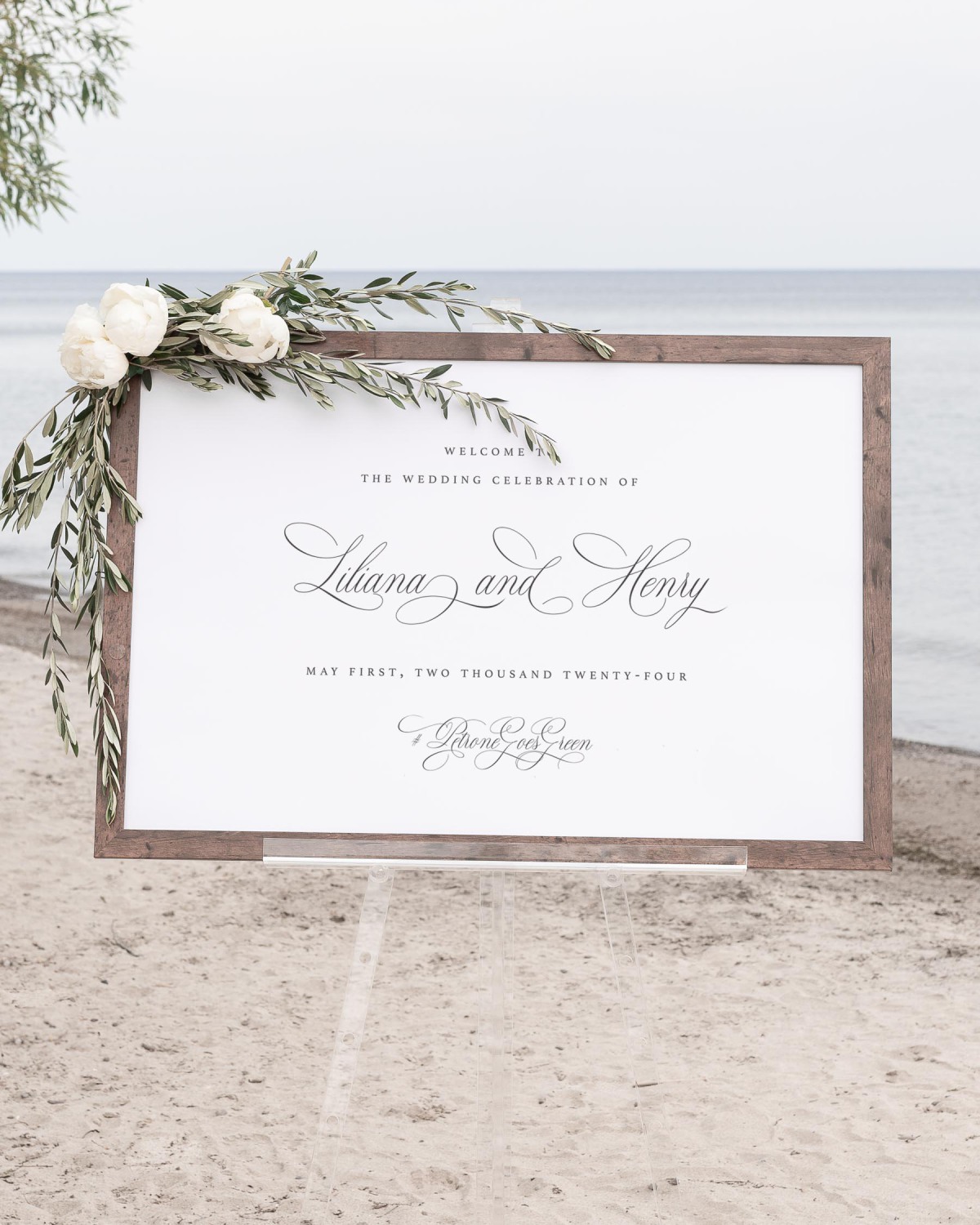 Liliana Welcome Signs | Shine Wedding Invitations