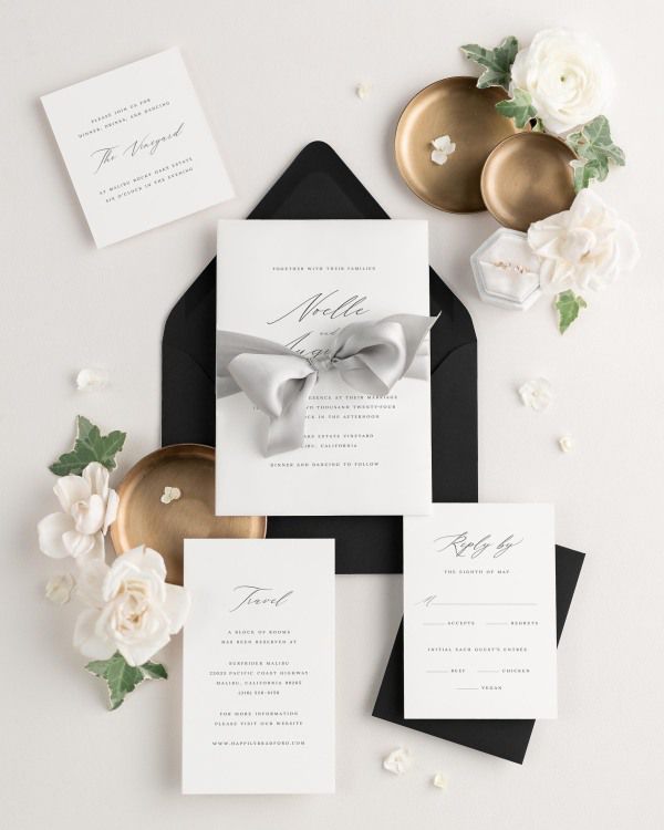 Wedding invitations with silk ribbon and onyx black envelope
