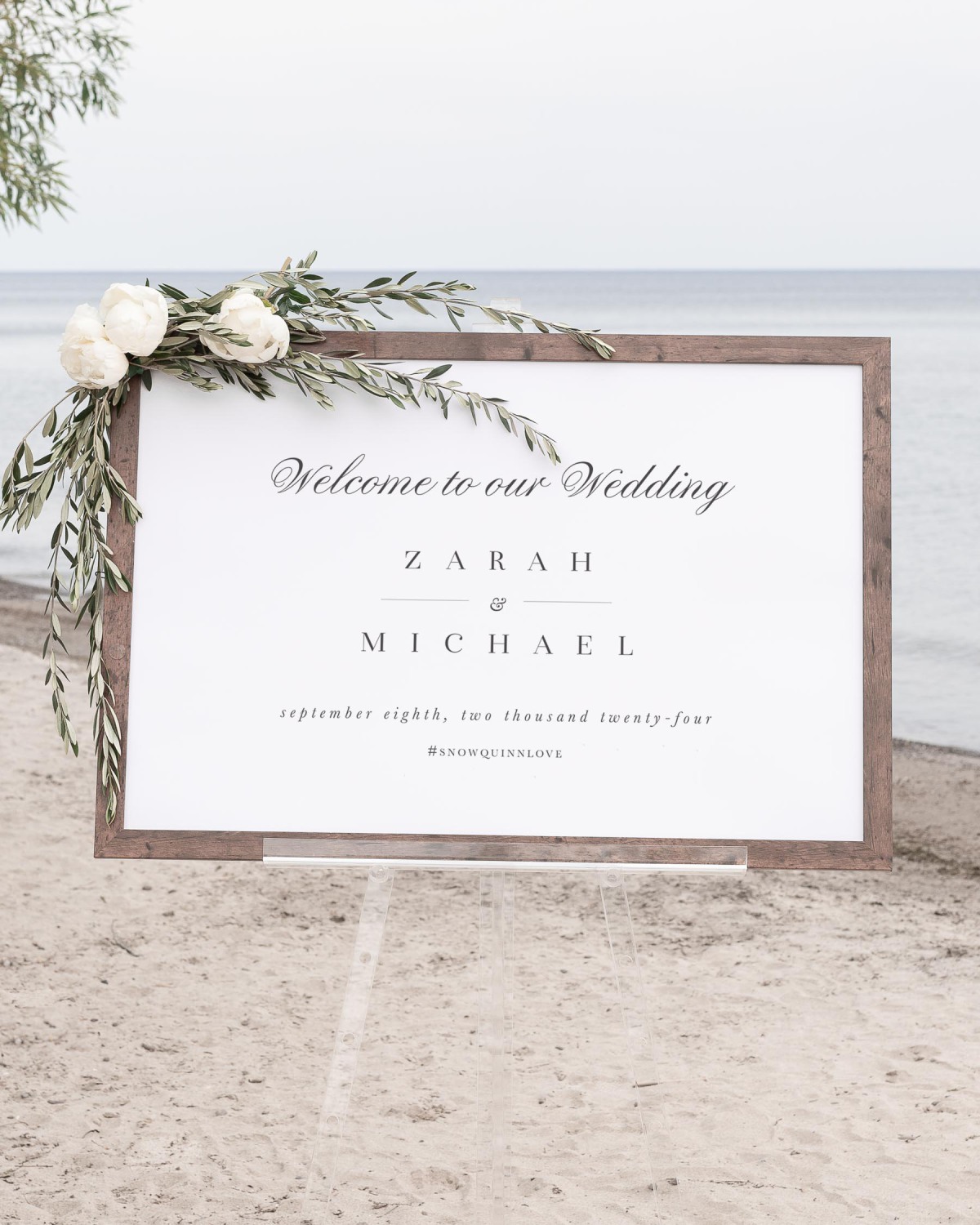 Zarah Welcome Signs | Shine Wedding Invitations